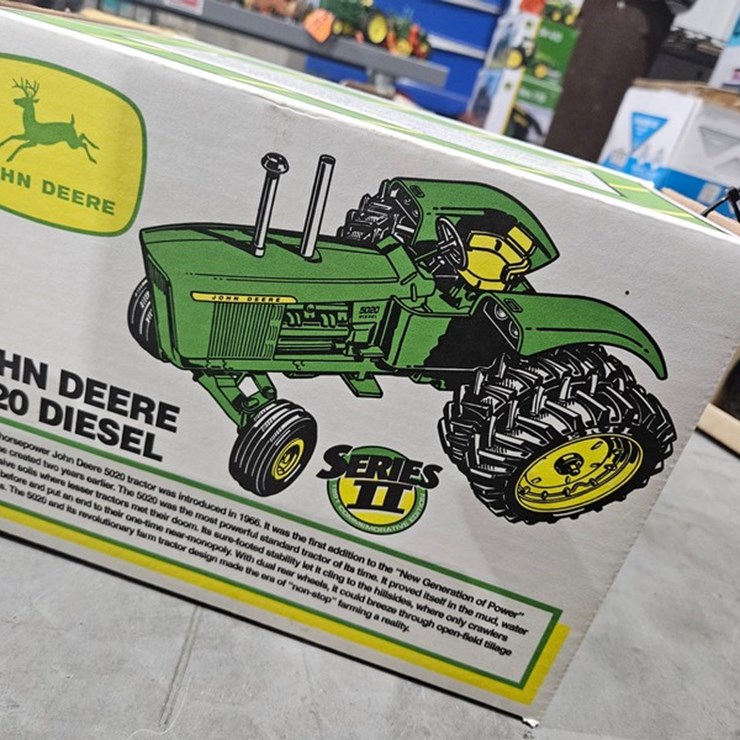 #975 • John Deere 5020 Diesel Series II Toy Tractor