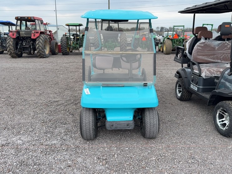 #3094-•-clubcar-gas-golf-cart-image-2