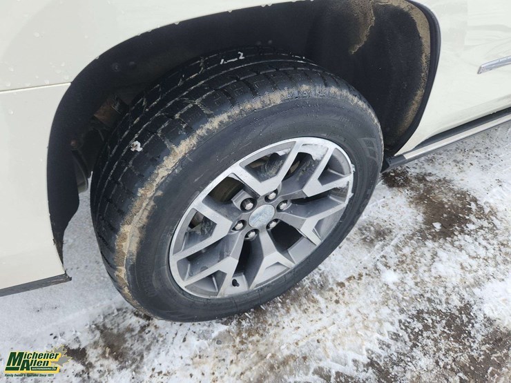 2015-gmc-yukon-denali-image-12