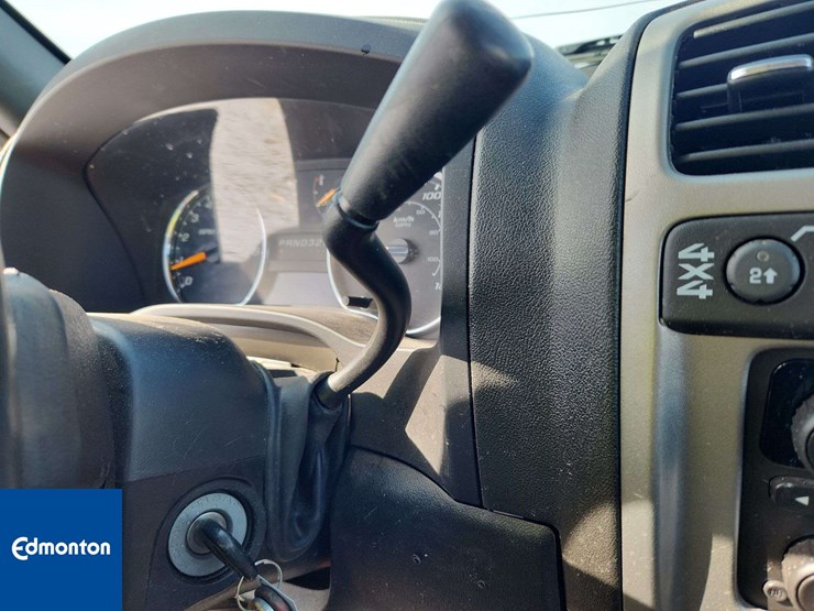 2012-chevrolet-colorado-image-23