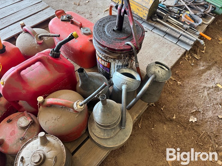 fuel-cans/funnel-image-12