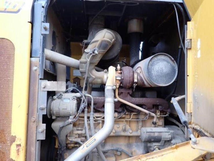 2006-deere-624j-image-54