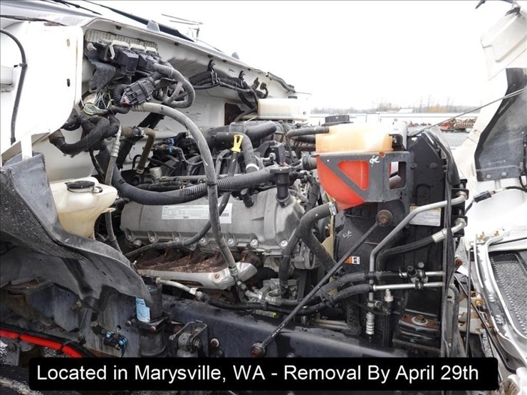 2015-ford-f650-image-25