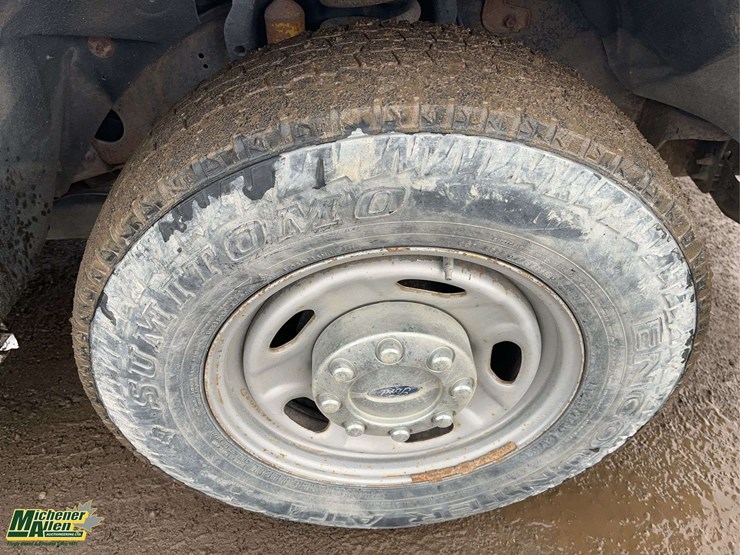 2011-ford-f250-image-13