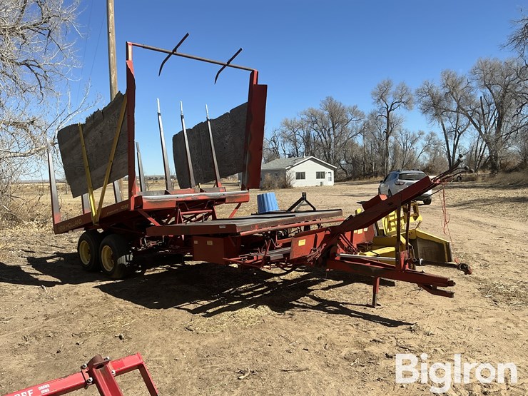 new-holland-1032-image-3