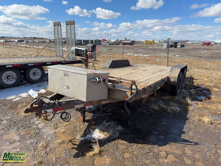 load-trail-car-trailer-image-1