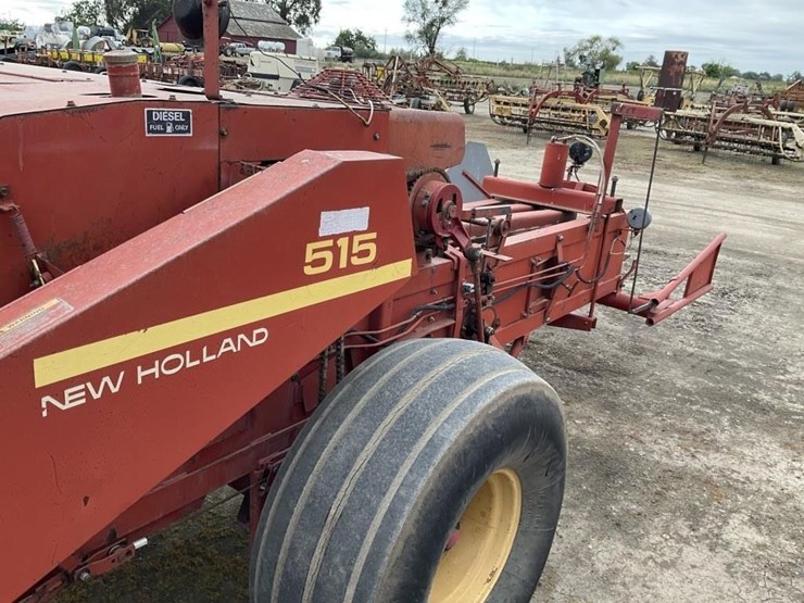 new-holland-515-image-14