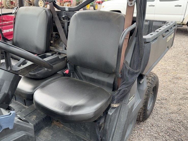 #3075-•-canam-defender-hd5-utv-image-13