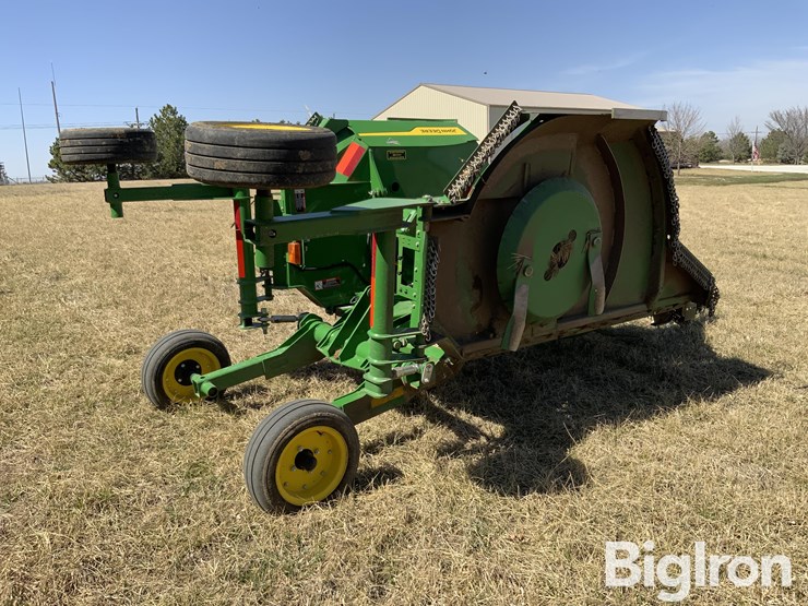 2022-john-deere-fc12e-image-5