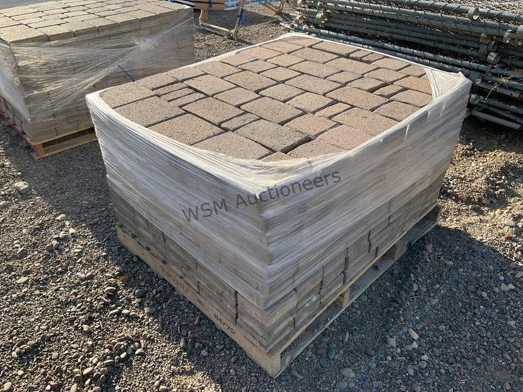 pallet-of-stone-pavers-image-2