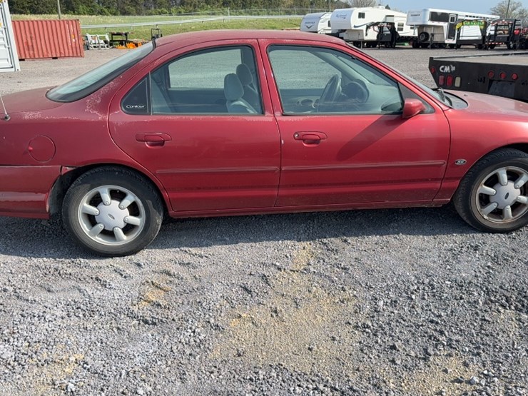 #4023-•-1999-ford-contour-sedan-image-4