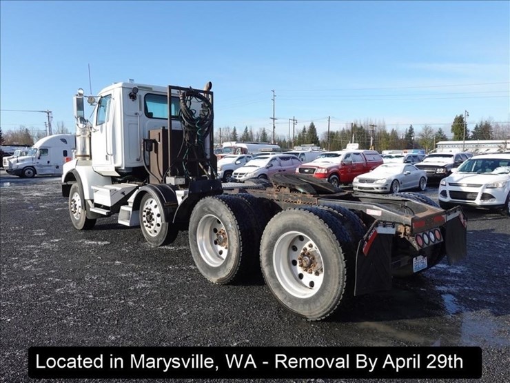 2008-western-star-4900sa-image-24