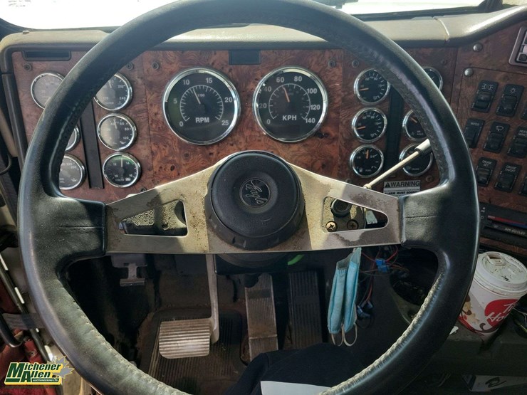 1999-international-9400-image-17