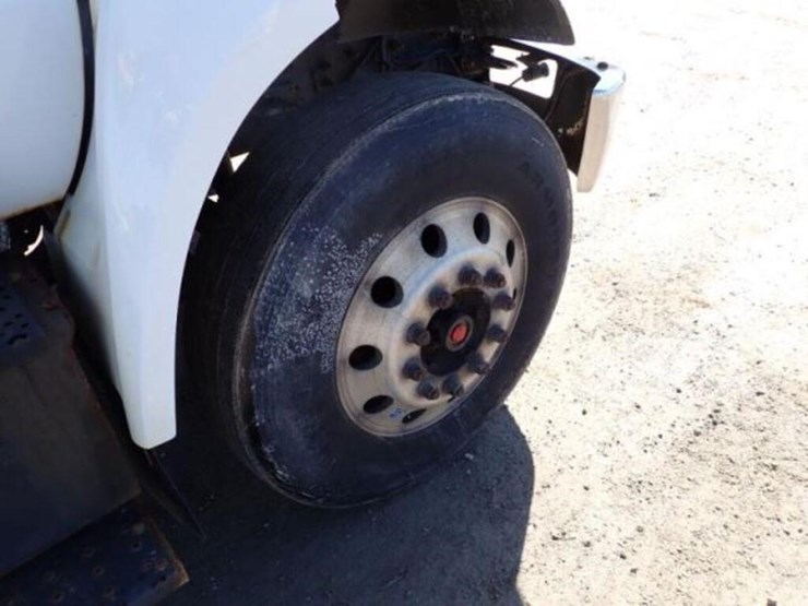 2017-ford-f750-image-31