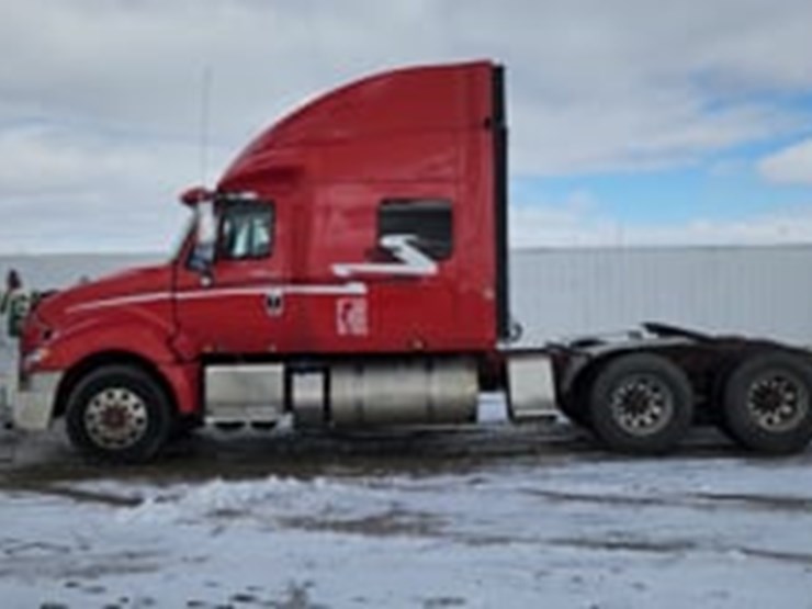 2014-international-prostar-image-5