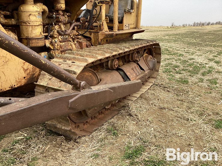 caterpillar-d8-image-17