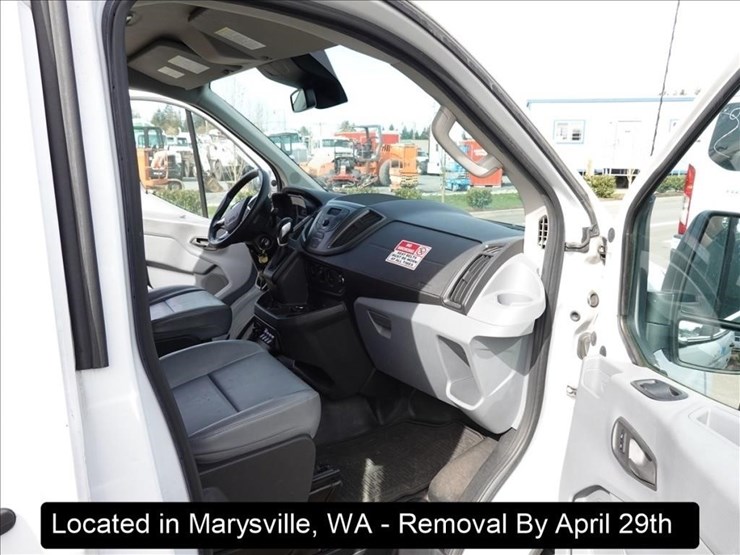 2015-ford-transit-image-22