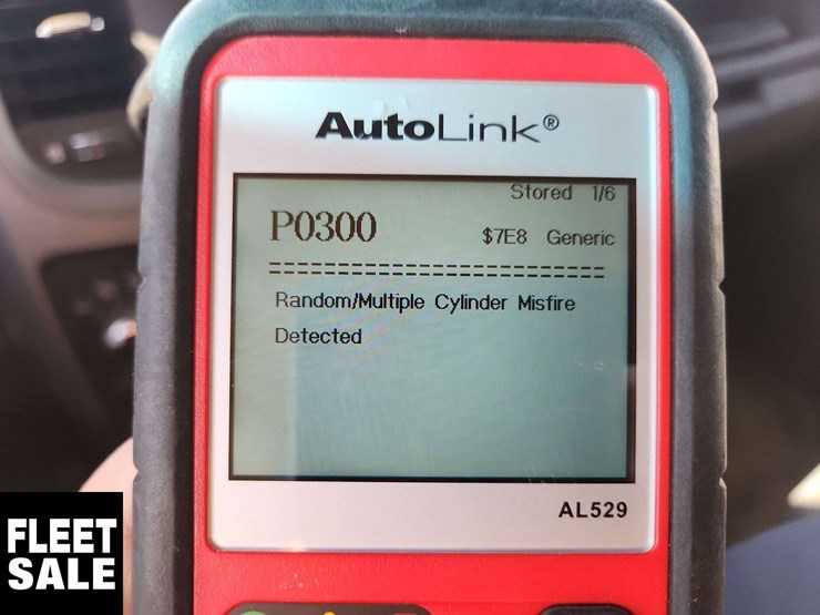 2019-ram-1500-classic-image-27