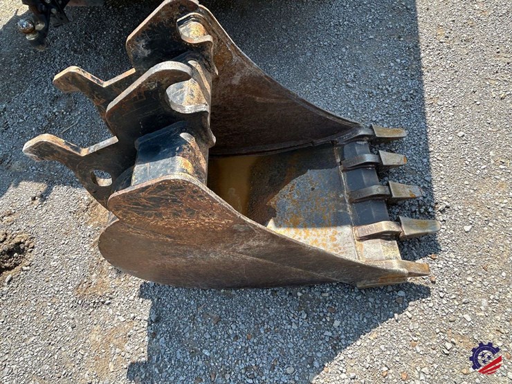 2021-deere-60g-image-68