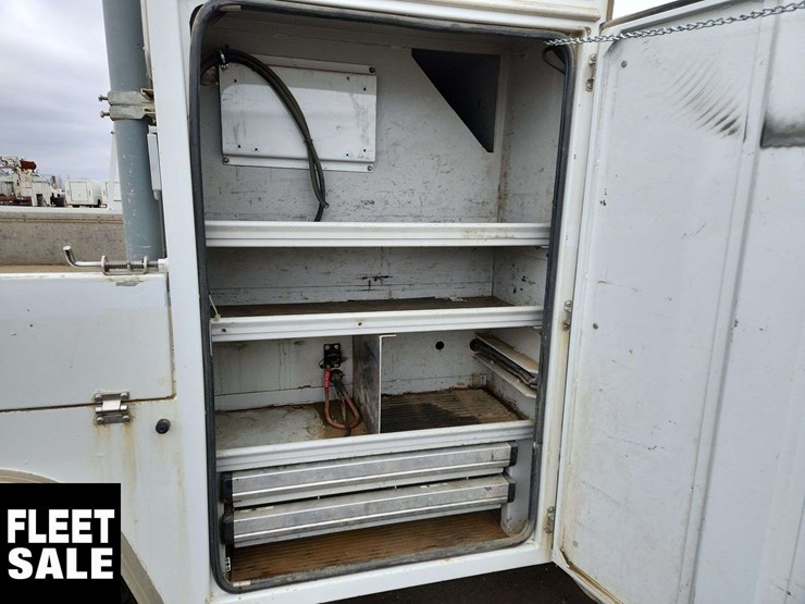 2015-ram-5500-slt-image-18