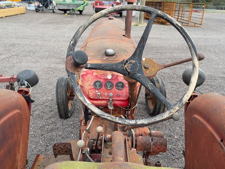 massey-ferguson-44-image-13