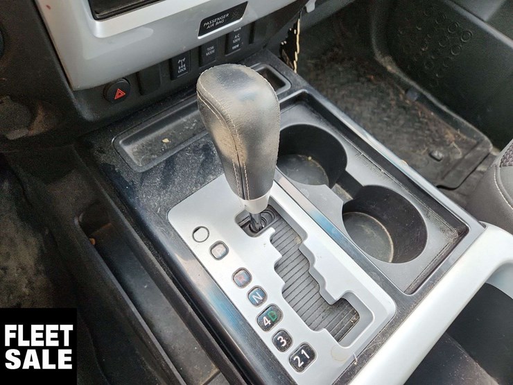 2014-nissan-titan-image-21