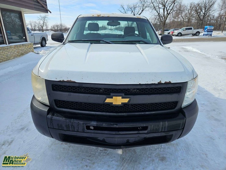 2010-chevrolet-silverado-1500-image-6