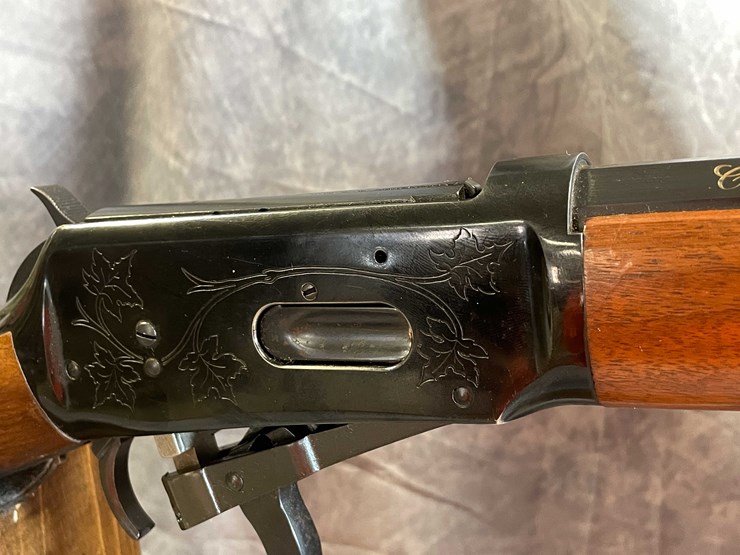 #10135-•-winchester-94-canadian-contonnial,-30-30-win-lever-action-rifle,-sn:-19557-image-6