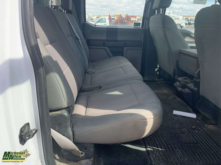 2018-ford-f550-image-21