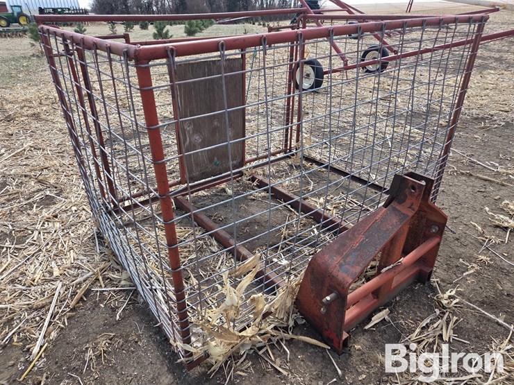 automatic-redtop-3-pt-livestock-carrier-image-3