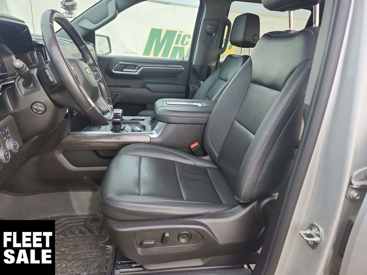 2022-chevrolet-silverado-1500-image-15