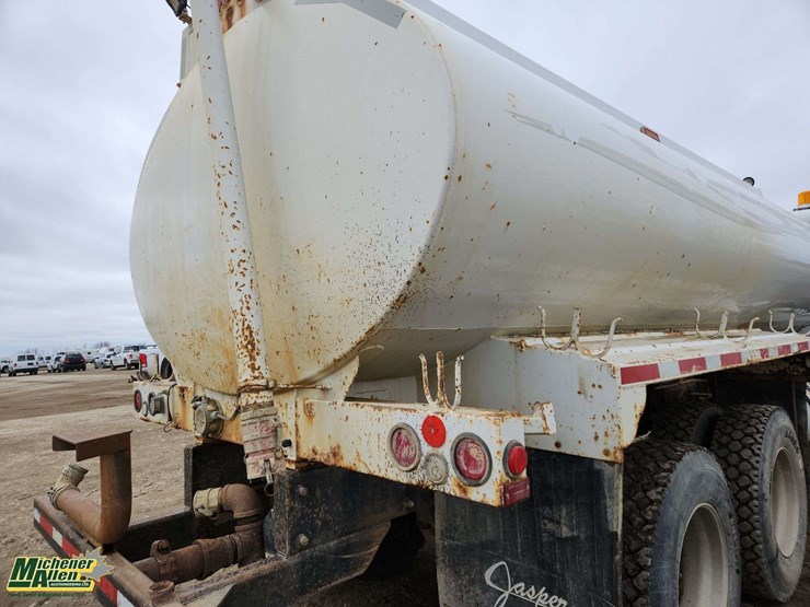 2008-peterbilt-340-image-39