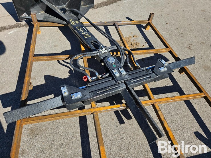 2026-massey-ferguson-730-image-12