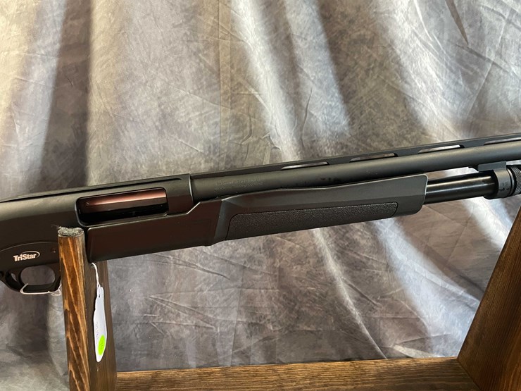#10103-•-tristar-cobra-111,-12-ga.-pump-action-shotgun,-sn:-krp042536-image-4