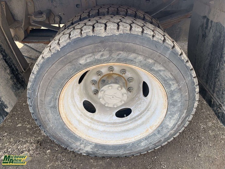 2018-ford-f550-image-10