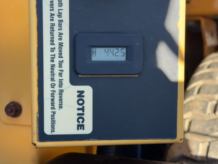 #4085-•-2008-cub-cadet-zero-turn-mower-image-8