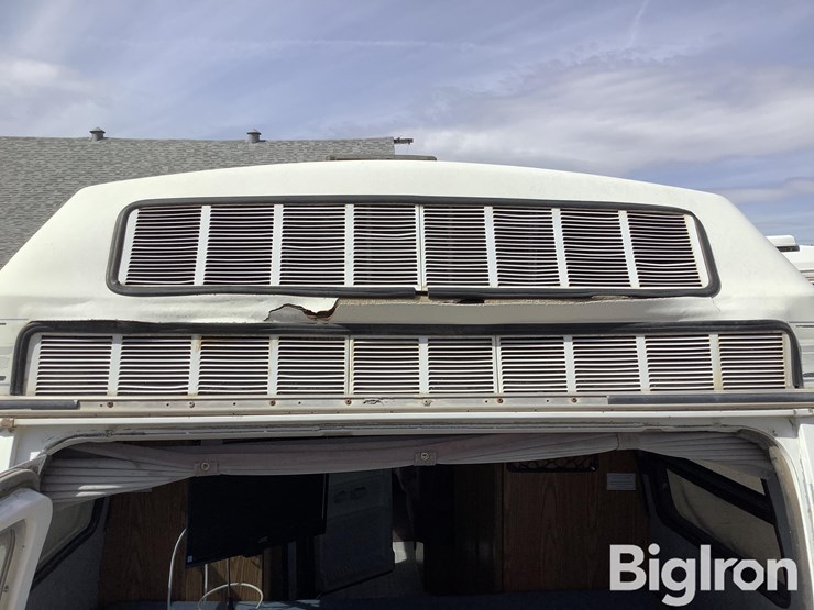 1993-dodge-ram-350-image-10