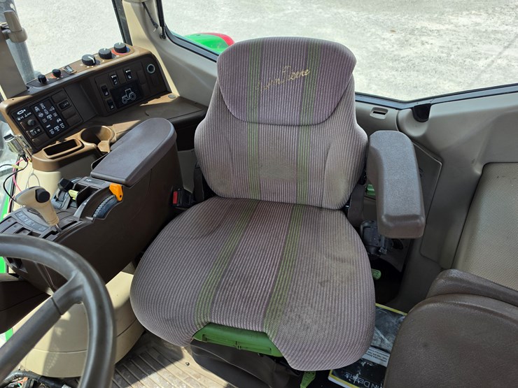 2006-john-deere-7520-image-18