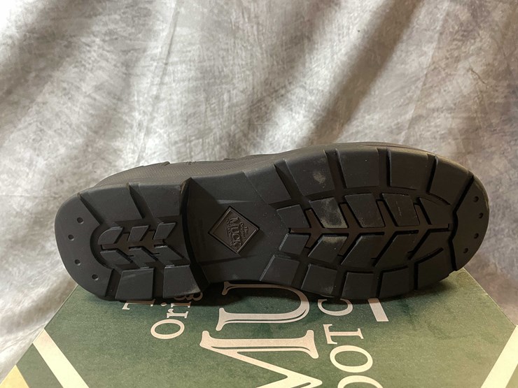 #10128-•-muck-boot-company-chore-farm-leather-boot-image-6