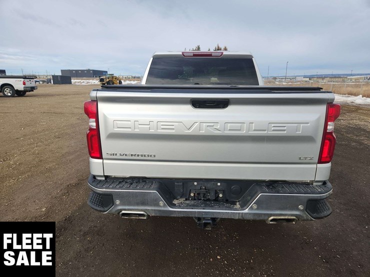 2022-chevrolet-silverado-1500-image-9