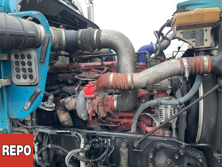 2019-kenworth-w900-image-23