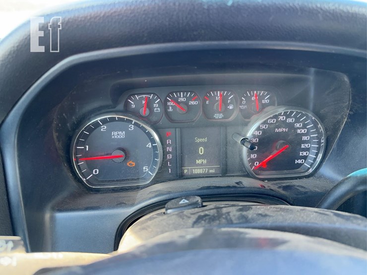 2018-chevrolet-3500-image-10