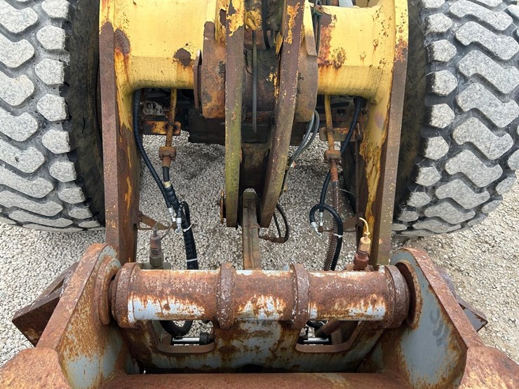 komatsu-wa380-6-image-10