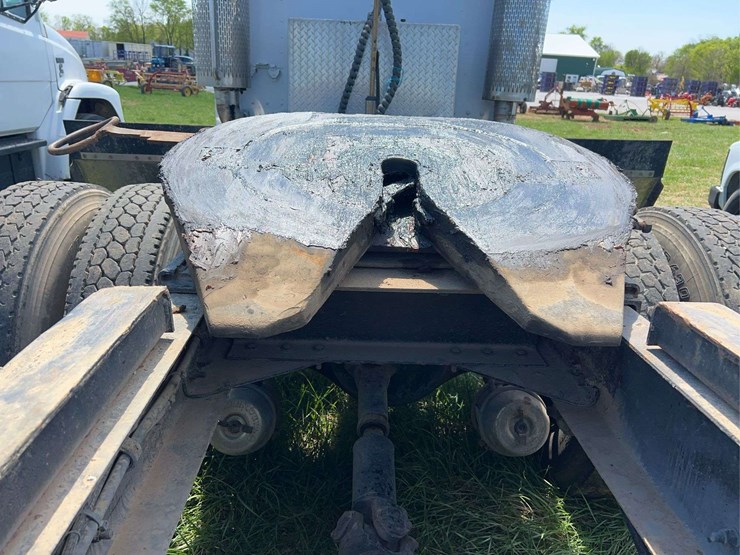 1989-peterbilt-375-image-6