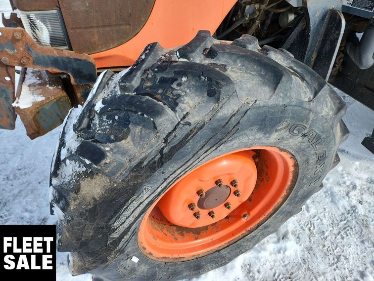 2005-kubota-m105x-image-23