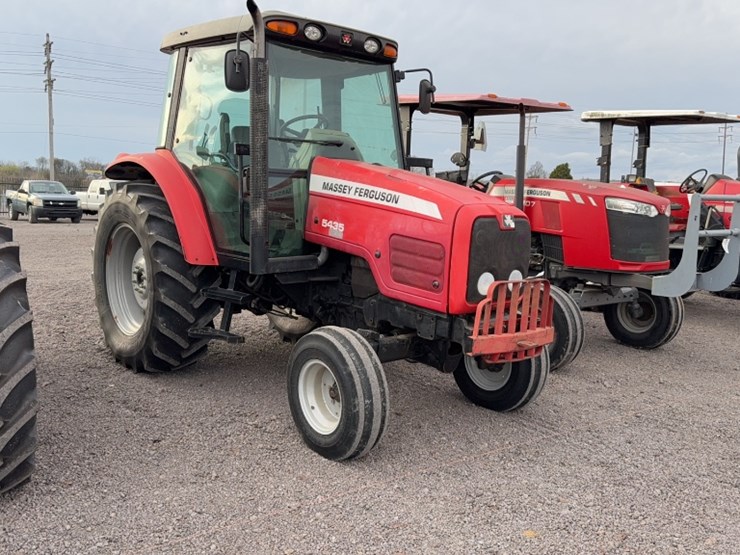 massey-ferguson-5435-image-3