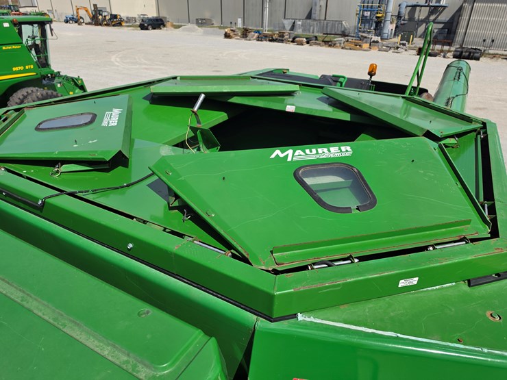 2005-john-deere-9860-sts-image-13