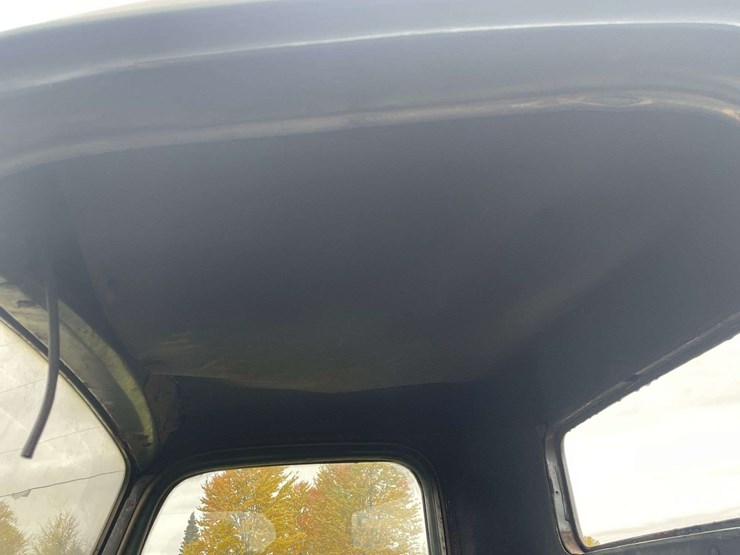 1935-ford-wrecker-image-55