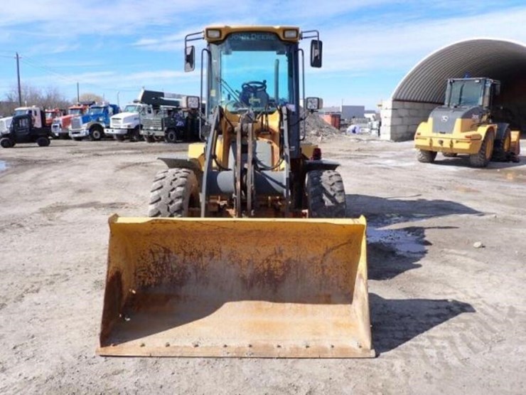 2011-deere-304j-image-2
