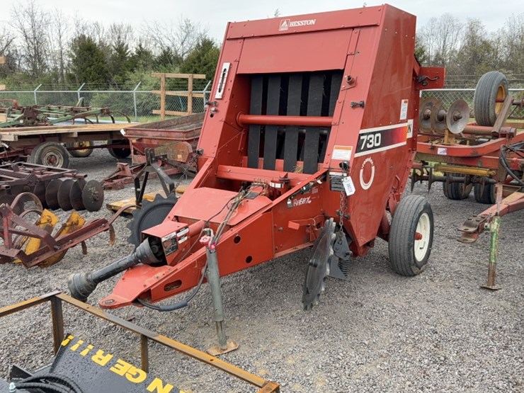 hesston-730-image-1